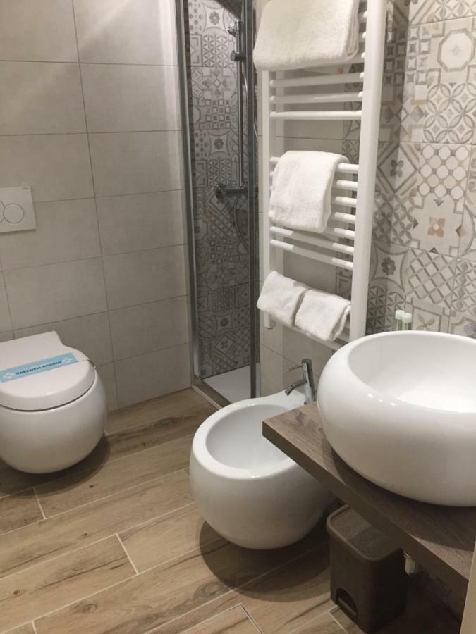 Апартаменты Venexia House To Rialto Венеция Экстерьер фото