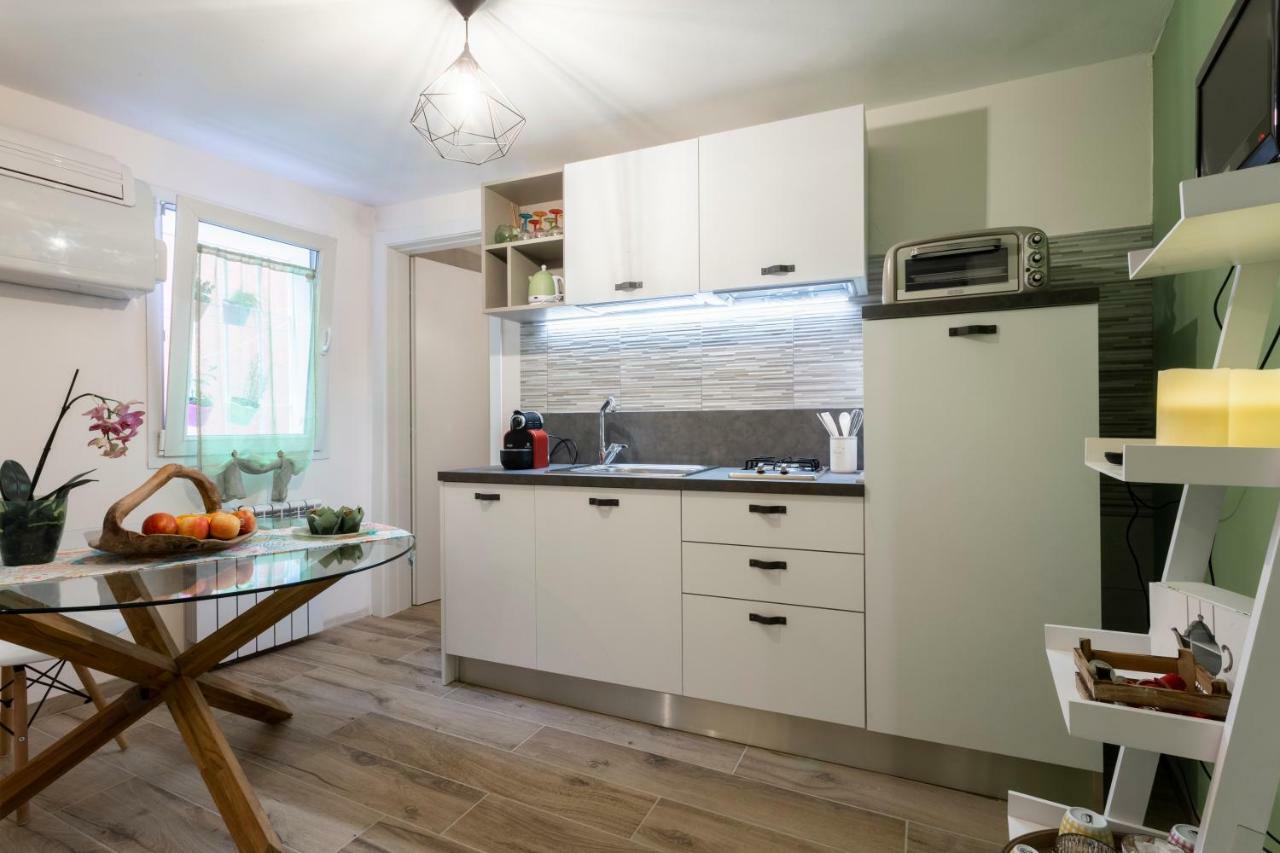 Апартаменты Venexia House To Rialto Венеция Экстерьер фото